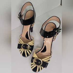 Alessandro Dell'Acqua Italian Made Black And Tan Ankle Buckle 5" Heels Old Money